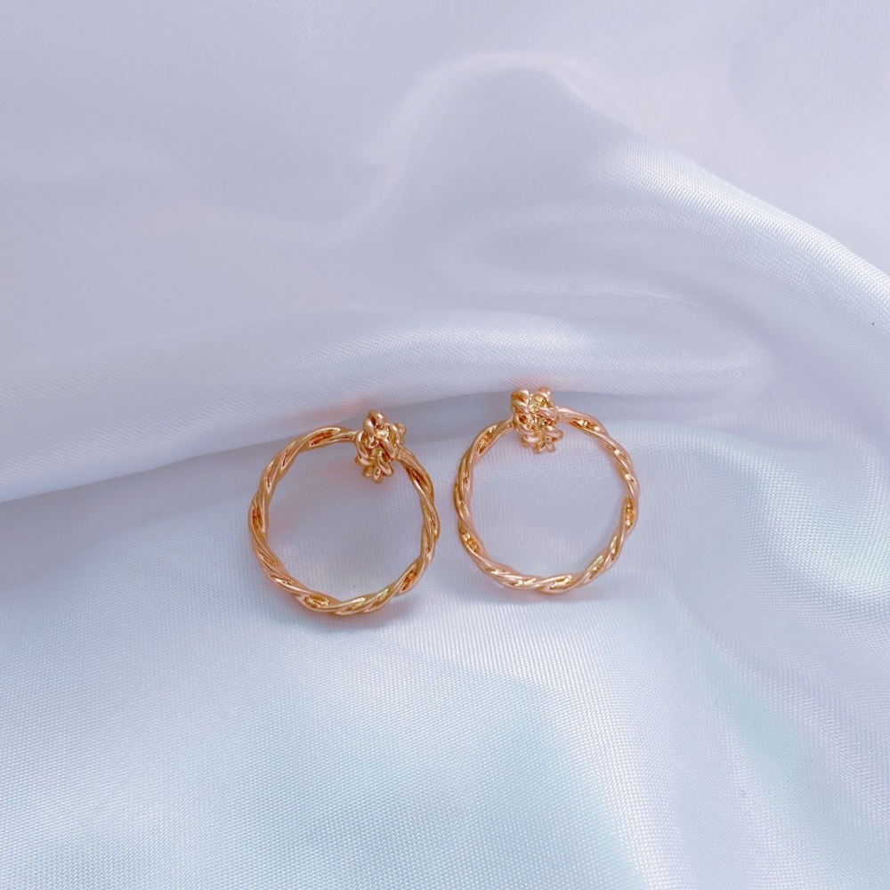 NEW Knotted Earrings